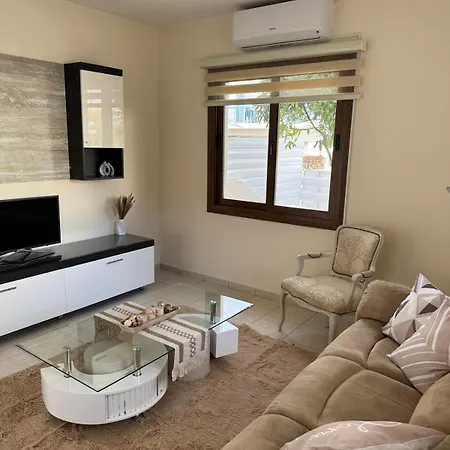 Cozy Stay, Peaceful And Prime Spot